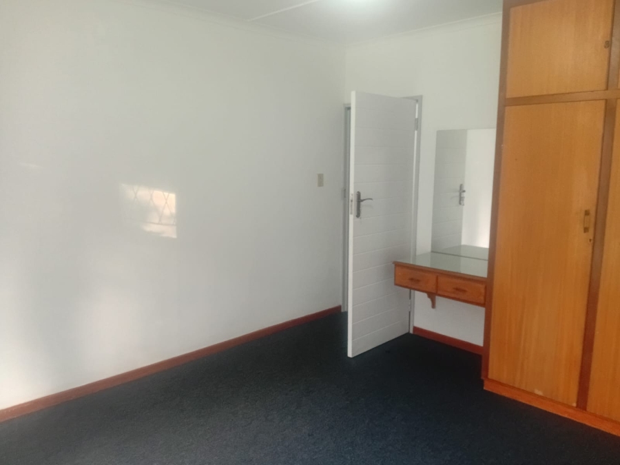 To Let 1 Bedroom Property for Rent in Vincent Eastern Cape